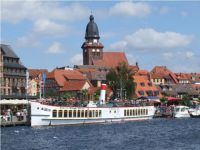 Castle Plasten 18 surrounding